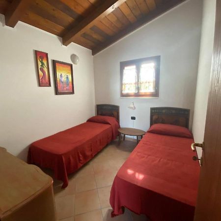 B&B Le Stagioni Castel Del Monte  Exteriör bild
