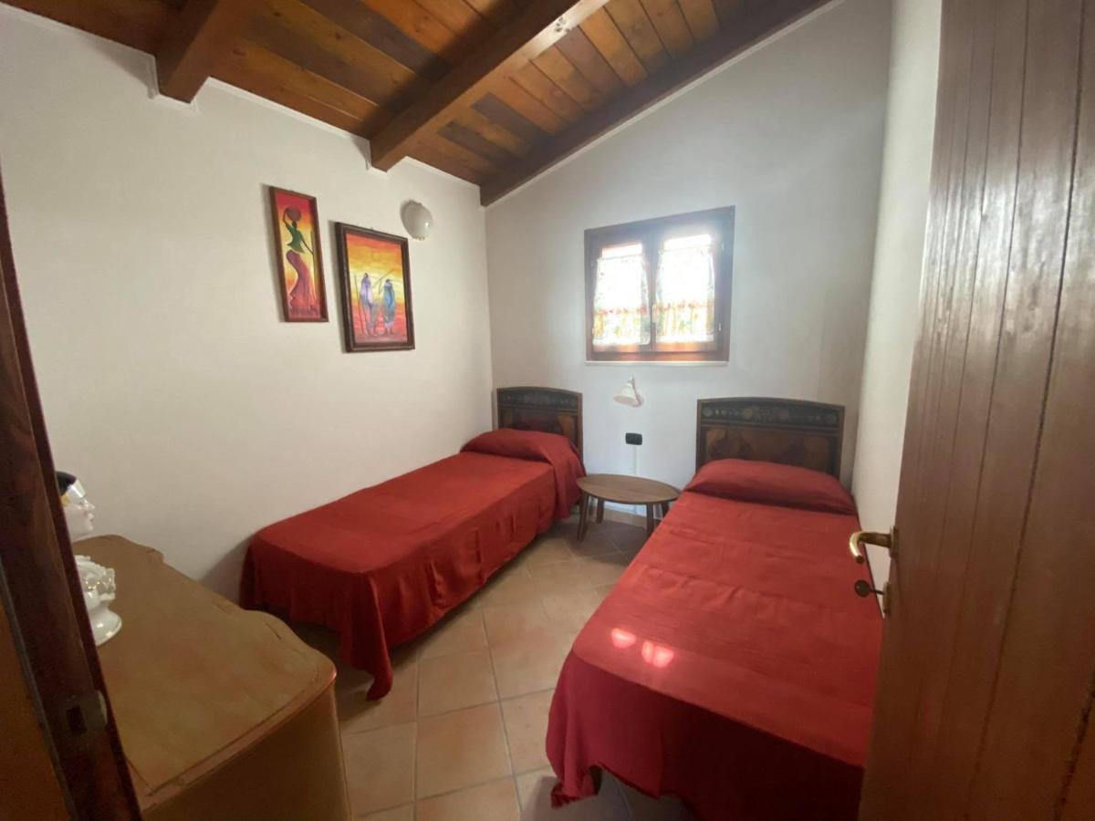 B&B Le Stagioni Castel Del Monte  Exteriör bild